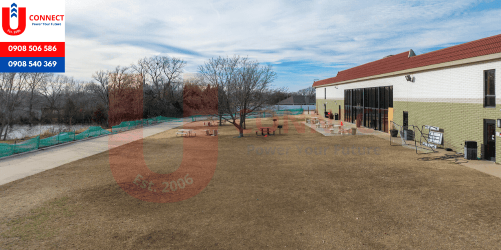 Trung học Life Preparatory Academy, bang Texas - Mỹ